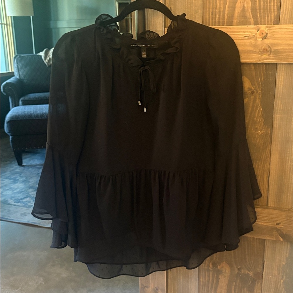Women’s White House Black Market Blouse (Size 2)
